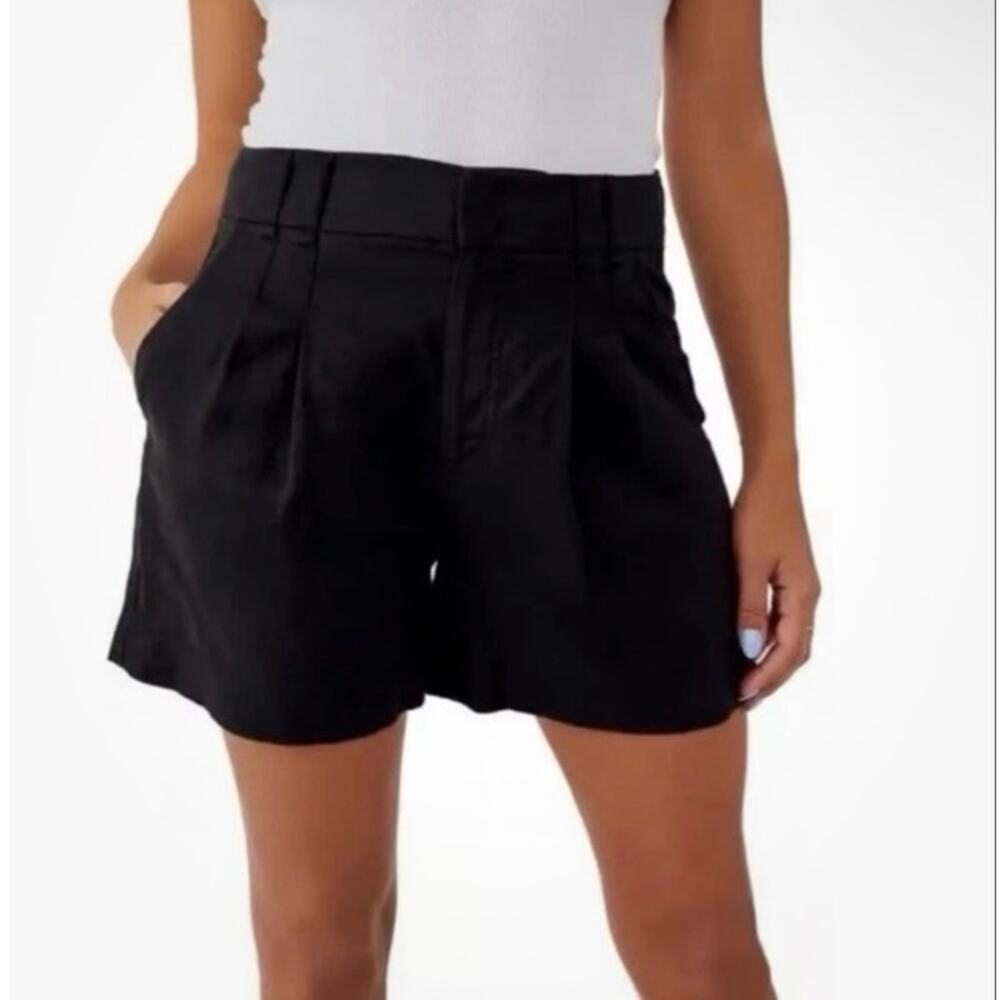 Free People Chelsea Pleated Linen Shorts Black Size 10 100% Linen High Rise